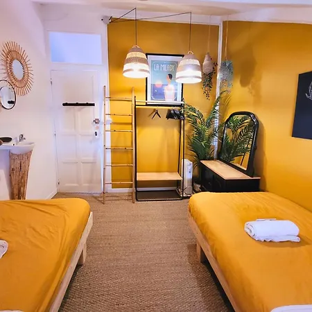 Surf Hostel Biarritz-2